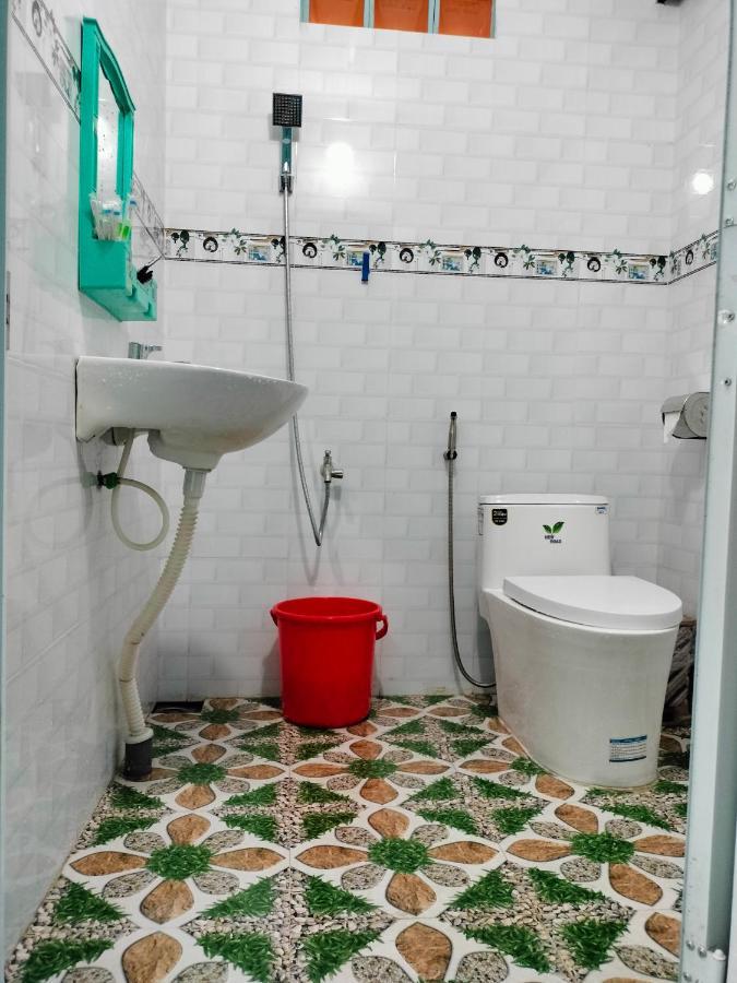 Nhà Nghỉ NgọC PhuọNg Hon Son Hotel Lai Son Exterior photo